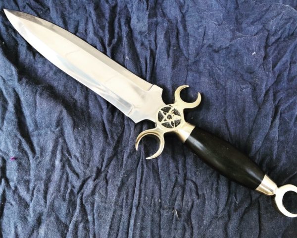 D2 STEEL HUNTING DAGGER